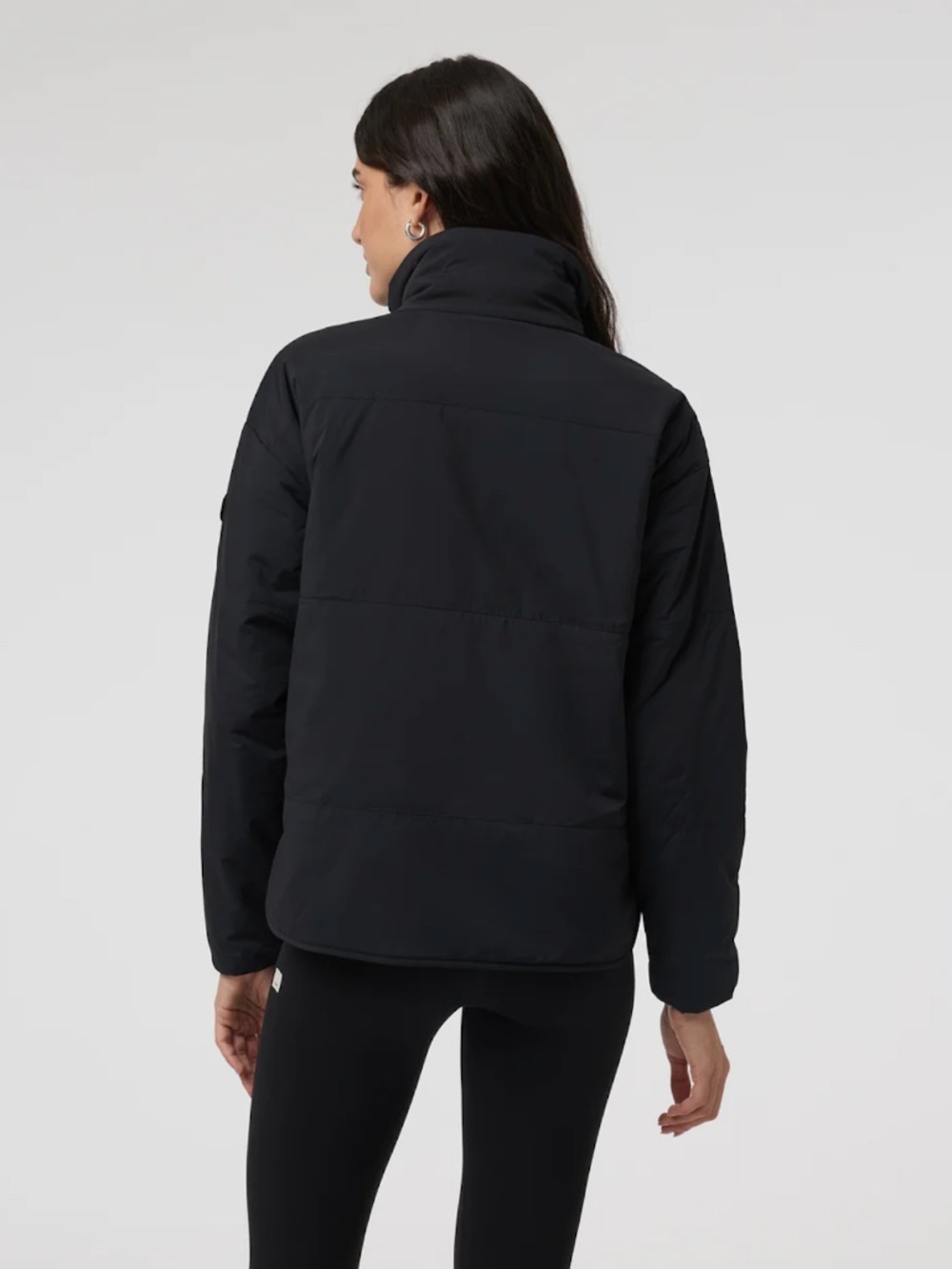 Vuori Canyon Insulated Jacket Women’s Small Black Lightweight Puff Coat Full Zip - Picture 3 of 9